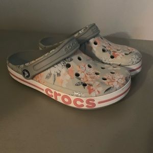 bayaband crocs